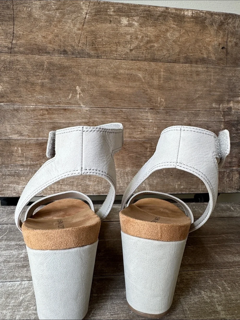 Women's Lucky Brand Bone Color Ankle-Strap Wedge Sandals - Sz 10